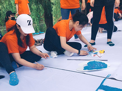 公司團建:無能量不青春